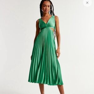 Abercrombie & Fitch Green Midi Dress
